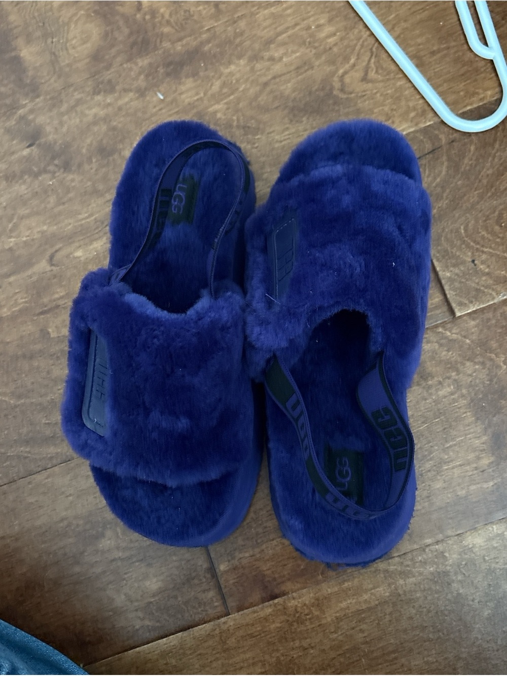 UGG Kids Plush Fluff Slide Sandals in Deep Blue
